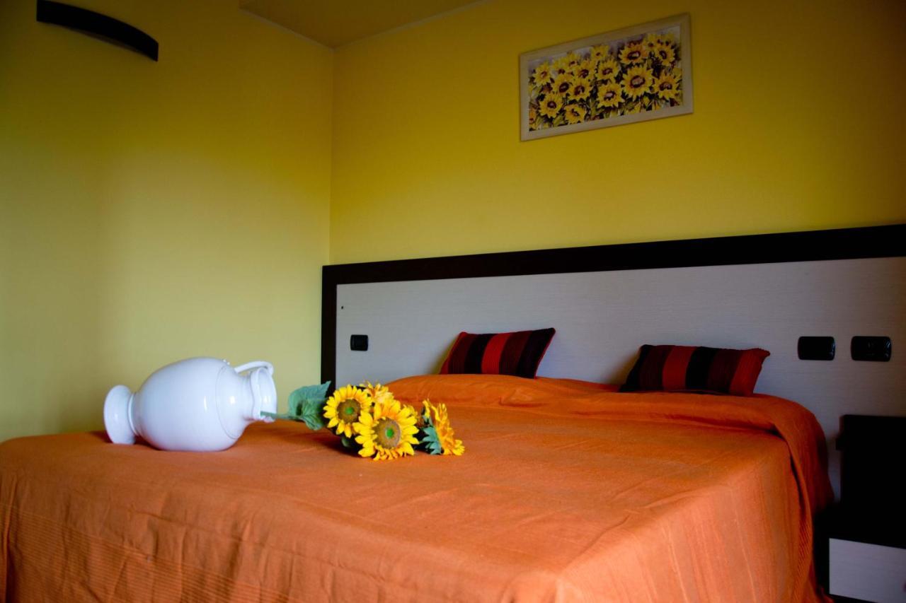 Agriturismo Monbertola โกโวเน ภายนอก รูปภาพ