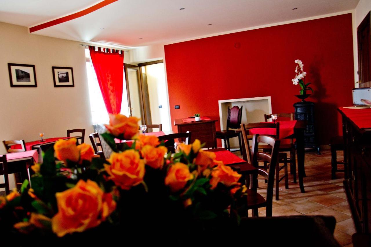 Agriturismo Monbertola โกโวเน ภายนอก รูปภาพ